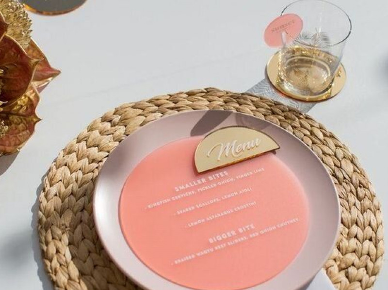 6-lovely-wedding-place-settings