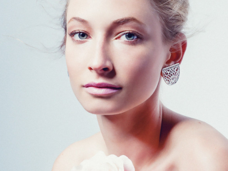 hair-and-makeup-louise-maxwell