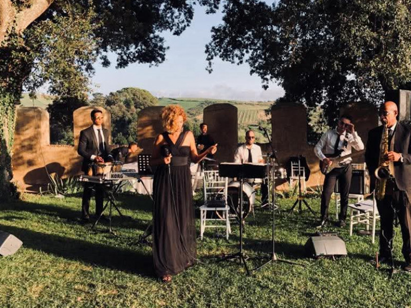 leco-band-dj-set-gospel-choir
