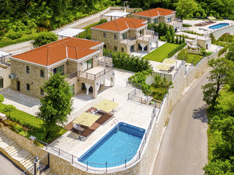 oak-leaf-residences-montenegro-hotel